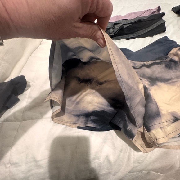 CALIA by Carrie Underwood Athletic Shorts in Blue and Beige - Picture 3 of 8